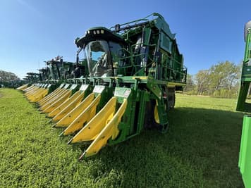 Main image John Deere CP770